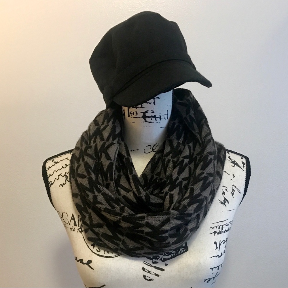 Michael Kors Infinity Scarf